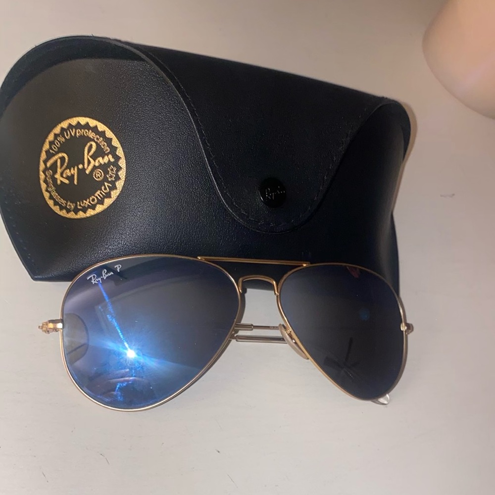 sunglasses, in good condition!